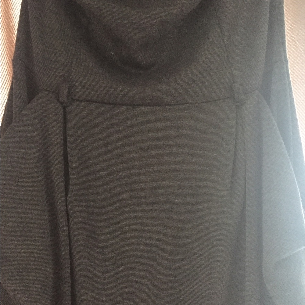 Dress - Picture 4 of 5